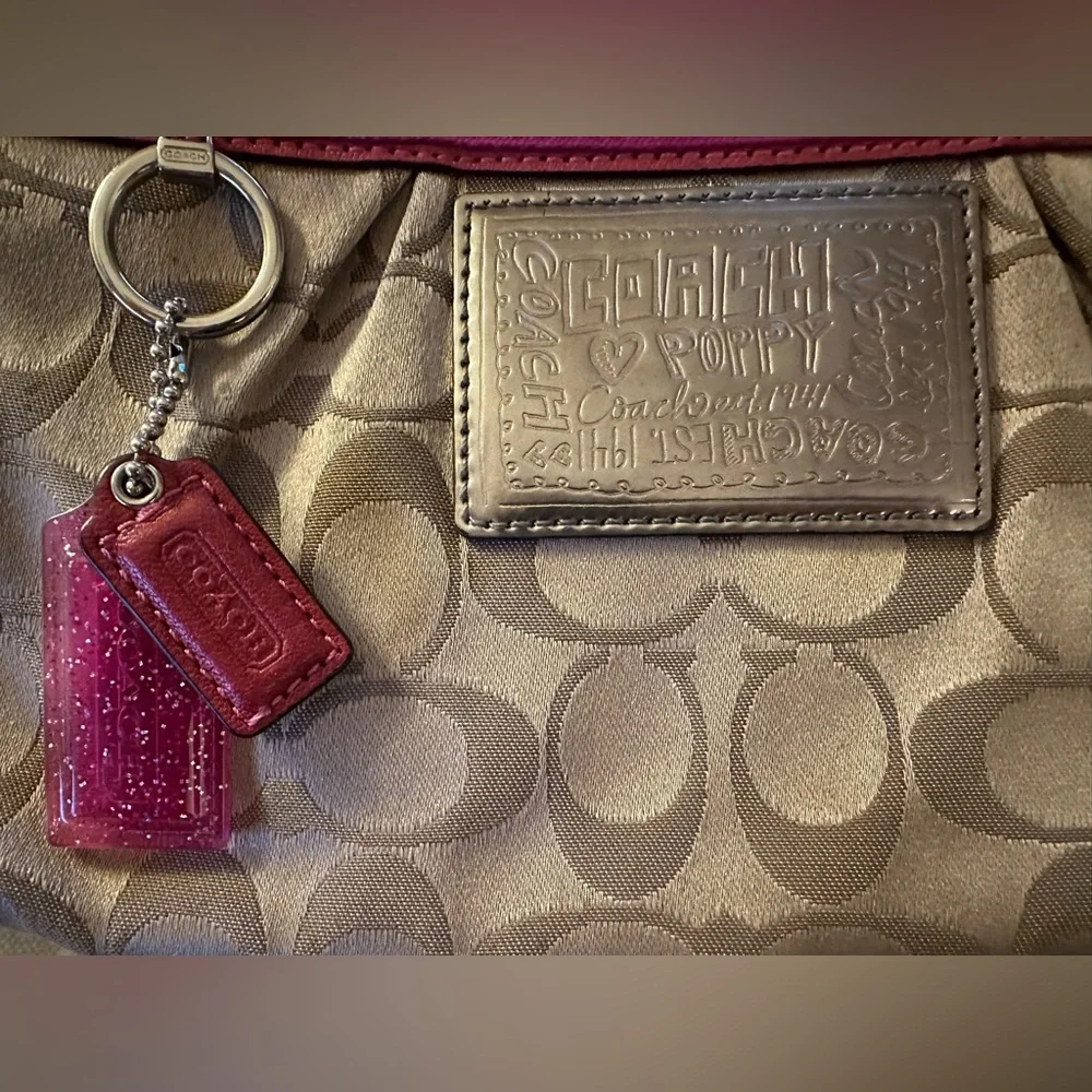 Coach Poppy Signature C Crossbody in Tan with Fuchsia- RARE Y2K Vintage